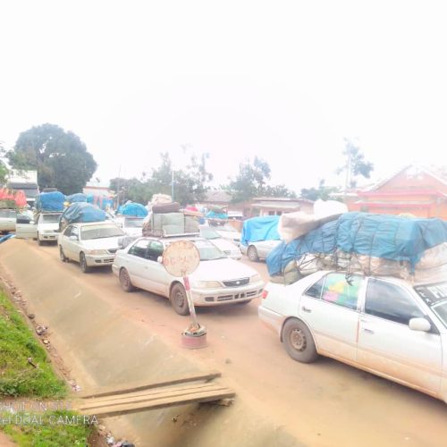 Beni Territoire : Les passagers de la route Oicha-Komanda dans le désespoir.