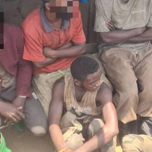 Des ex-otages ADF libérés par les FARDC et UPDF à Irumu. Ph. Tiers.