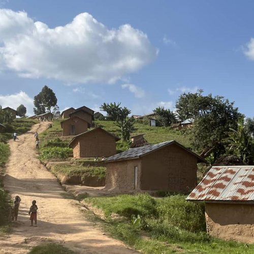 Nord-Kivu : La société civile de Lubero alerte sur la transplantation et l’installation de populations inconnues dans les zones occupées par le M23